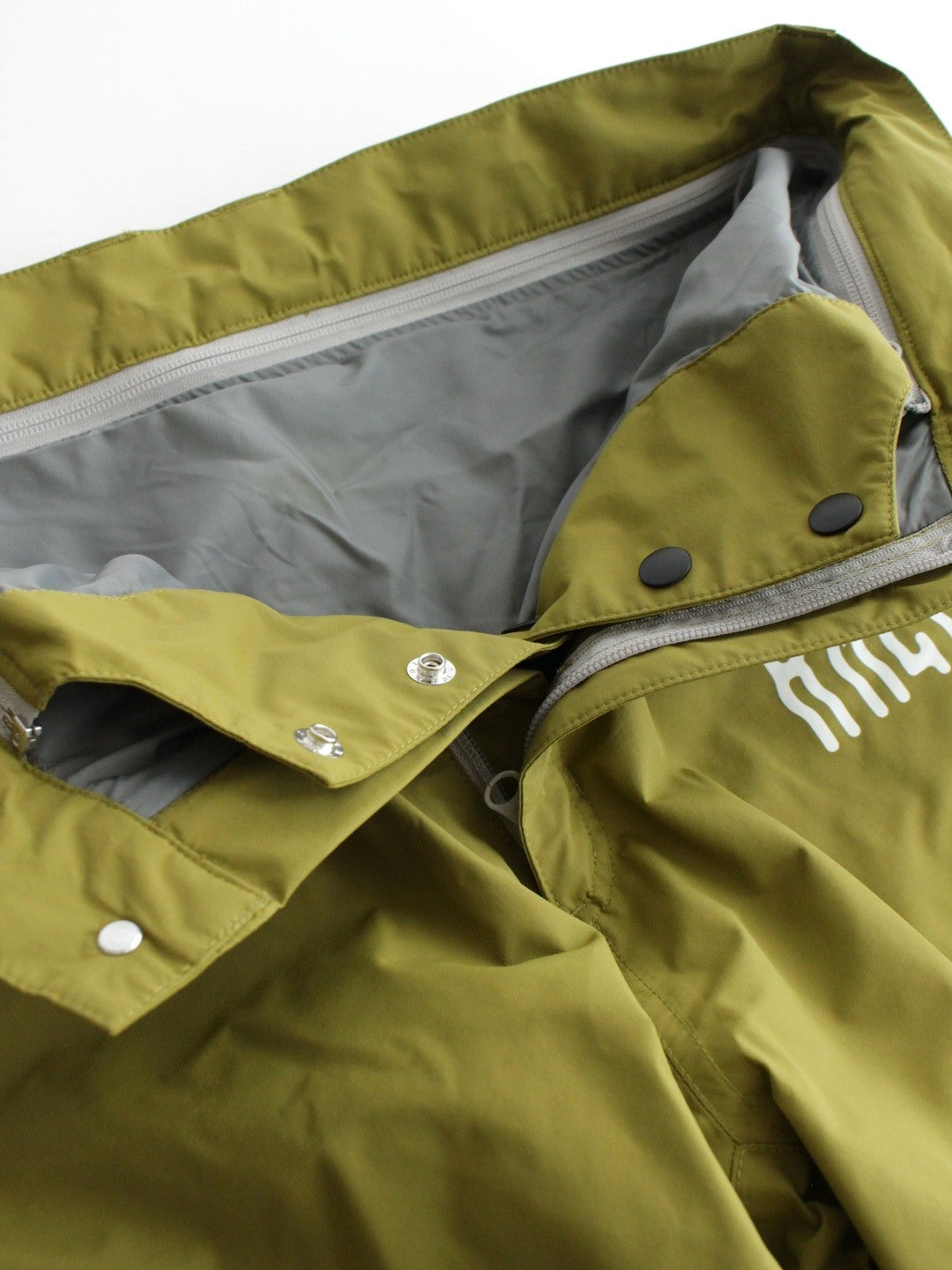 25/26モデル ANOTHER SKY PANTS #CLAM BEIGE｜KM4K【W_10】