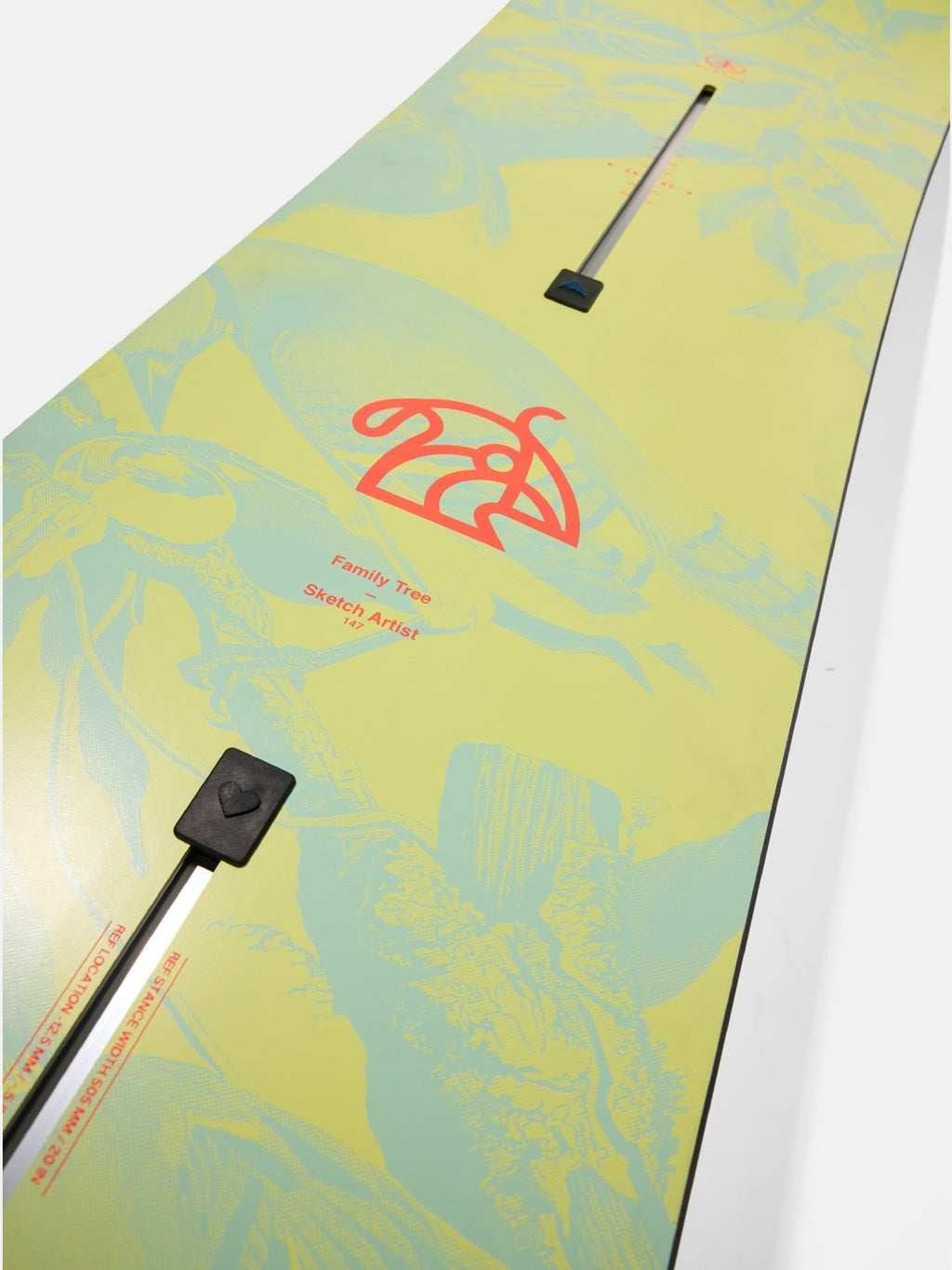 25/26モデル Family Tree Sketch Artist Camber Snowboard [302901] 【大型商品】｜BURTON