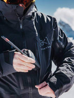 24/25モデル Men's Burton [ak] Hover Gore Tex 3L Stretch Jacket  #True Black [100131]｜BURTON