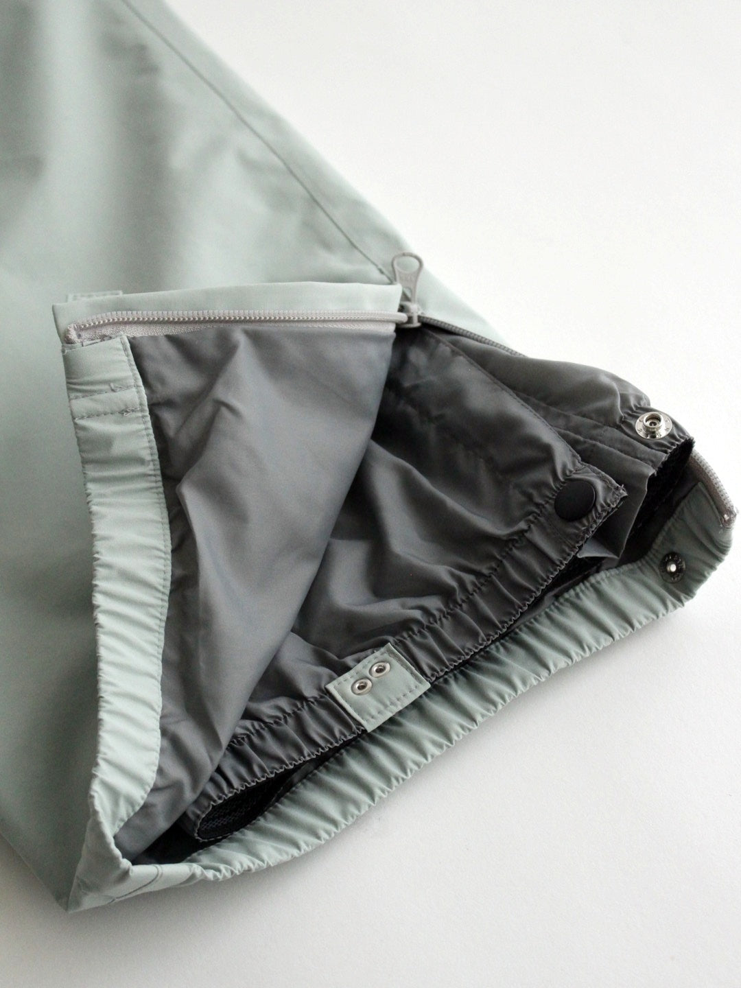 25/26モデル ANOTHER SKY PANTS #CALM SAGE｜KM4K【W_20】