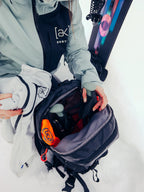 [ak] Dispatcher 18L Pack #True Black [227961]｜BURTON