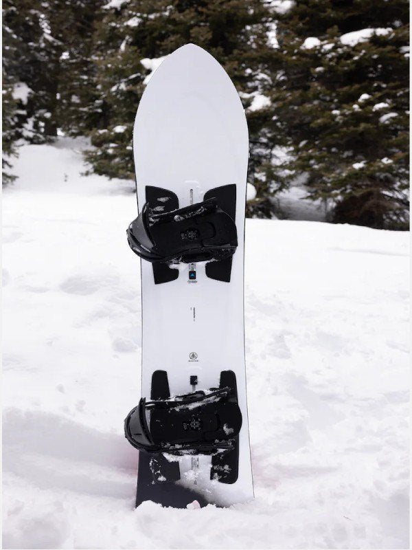 24/25モデル Family Tree 3D Channel Surfer Flat Top Snowboard [243711] 【大型商品】｜BURTON