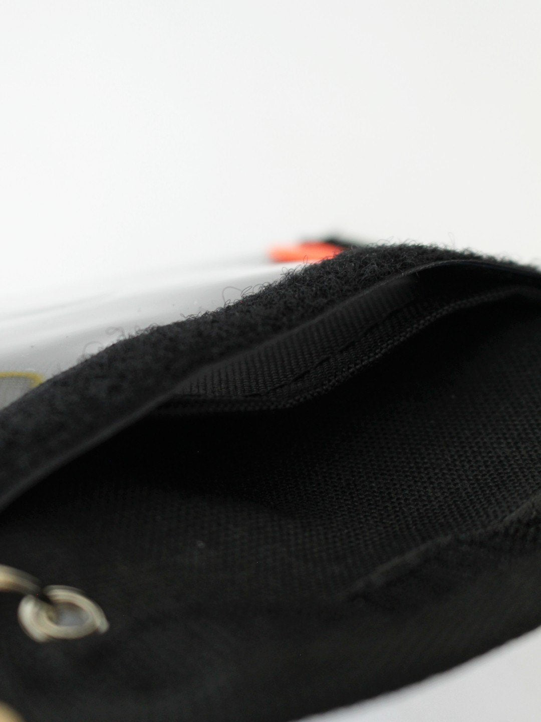 26/27モデル KM4K PASS HOLDER #BLACK｜KM4K