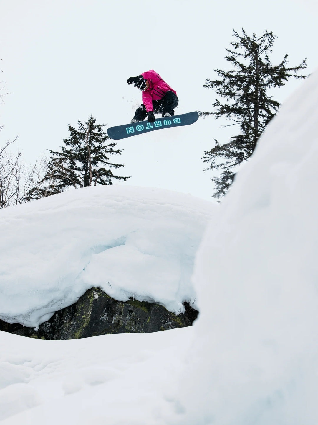 25/26モデル Men's Custom Camber Snowboard #GLOW [106881] 【大型商品】｜BURTON