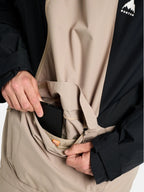 25/26モデル Men's Reserve 2L Relaxed Anorak Jacket #SUMMIT TAUPE/TRUE BLACK [302591]｜BURTON